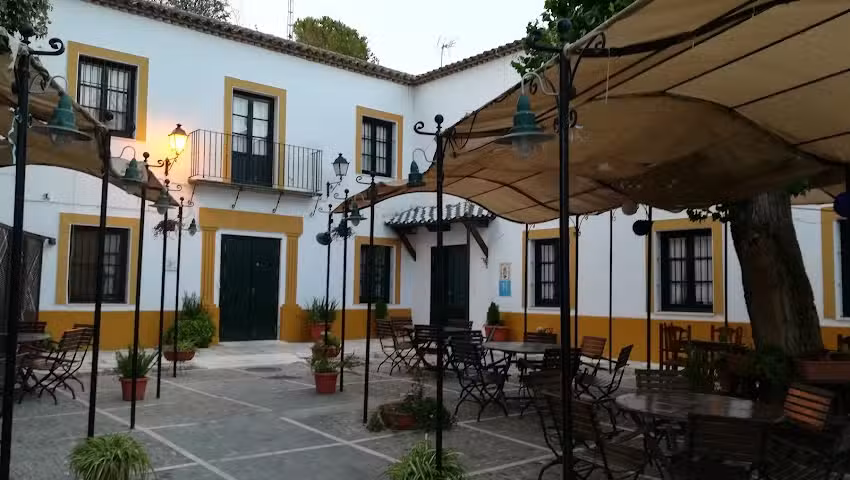 Hotel Restaurante Manantial de Roya