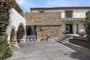 Hotel Restaurante Mas Lazuli