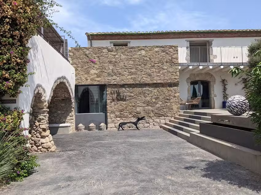 Hotel Restaurante Mas Lazuli