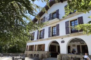 Hotel restaurante Zezilio Enea