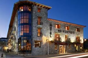 Hotel Revestido