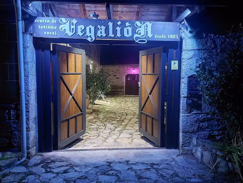 Hotel Rural Centro de turismo Vegalión