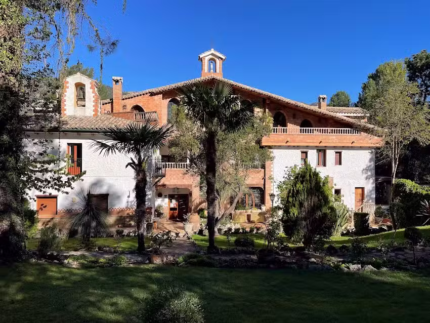 Hotel Rural Convento Santa María de la Sierra