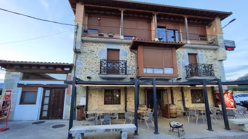 Hotel Rural El Balcón de Montija y Restaurante El Crucero