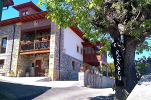 Hotel Rural El Rexacu