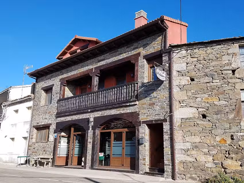 Hotel Rural La Robla