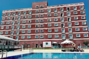 Hotel Santiago León