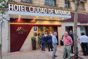 Hotel Sercotel Ciudad de Miranda