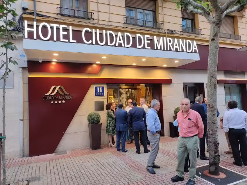 Hotel Sercotel Ciudad de Miranda