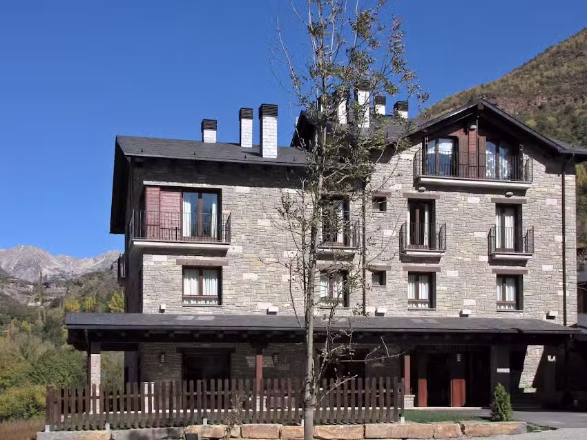 Hotel Sesue – WEB OFICIAL