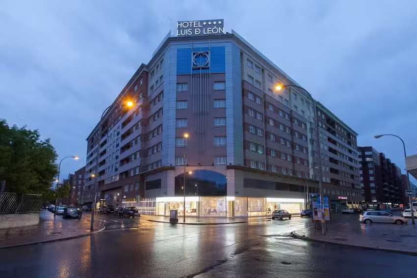 Hotel Silken Luis de León