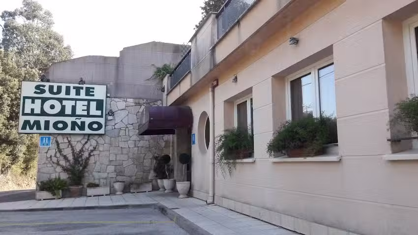 Hotel Suite Mioño