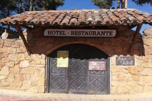 Hotel Uña Serranía Encantada