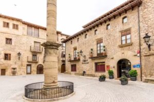 Hotel Villa de Cretas.