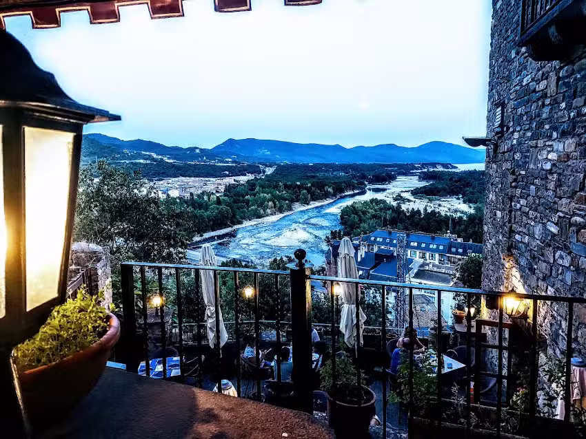 Hotel Villa Románica