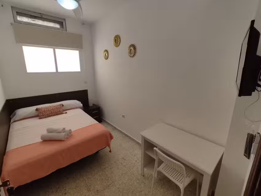 Hourly Rooms Habitaciones por horas Arganda