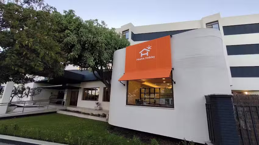 Huelva Holiday · Recepción 24h