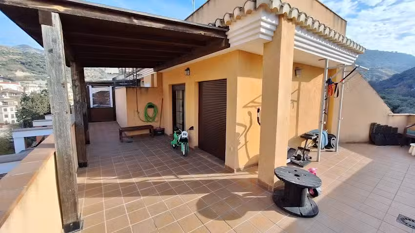 Increible ático Monachil