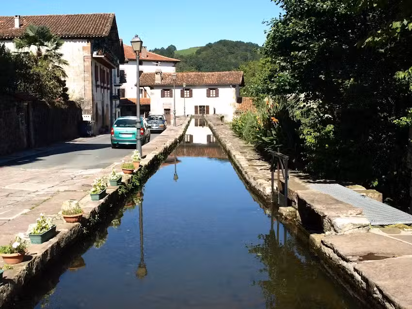 Indianoa Baita Apartamentos