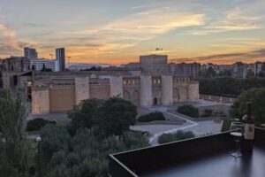 La balconada de la Aljafería