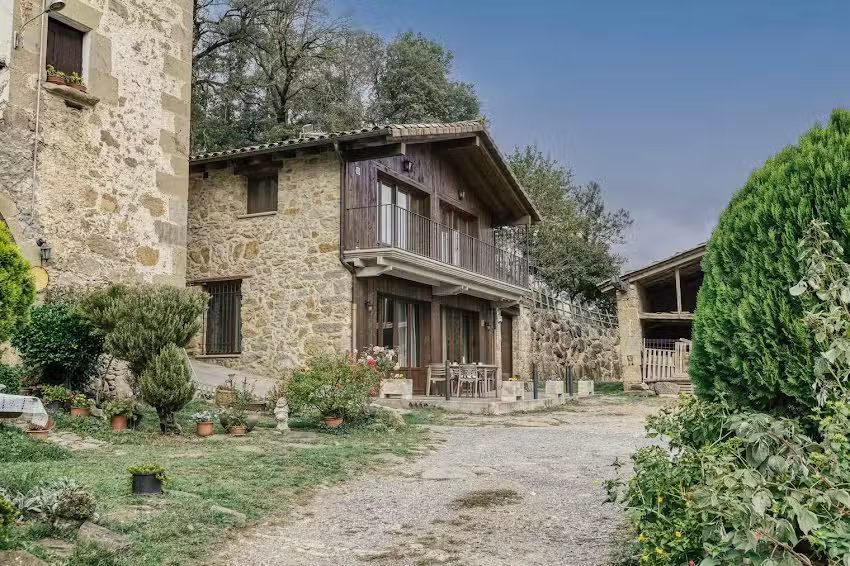 La Cabanya de la Rovira – Alojamiento Turístico