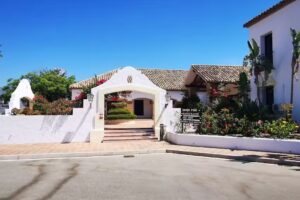 La Cala Golf House
