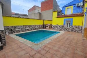 La Casa Amarilla de Villasequilla