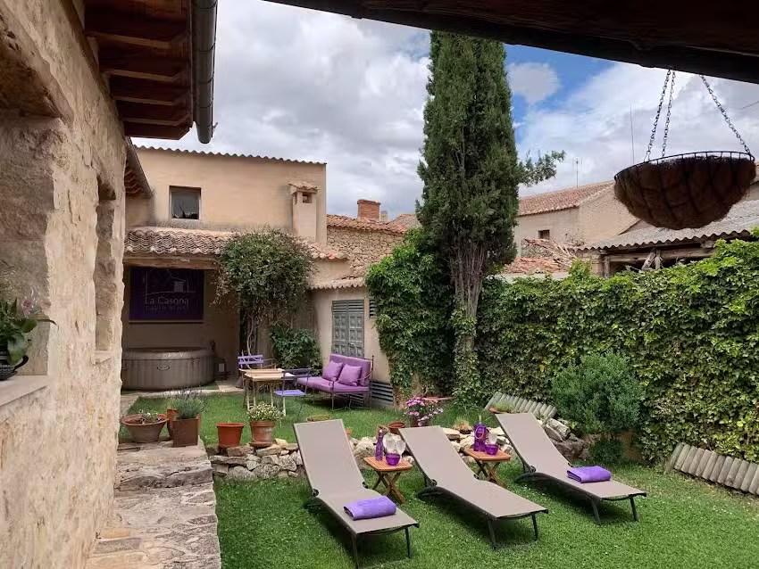 La Casona de Castilnovo – gay only rural hôtel