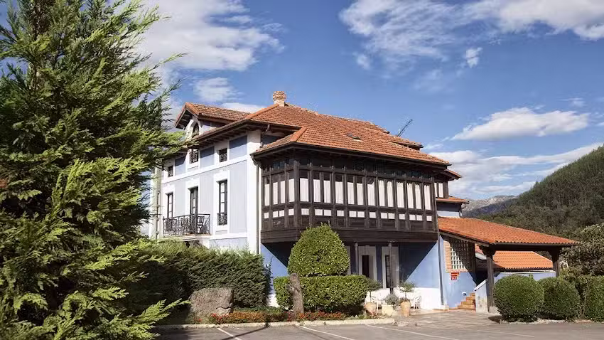 La Casona de Sobrepiedra