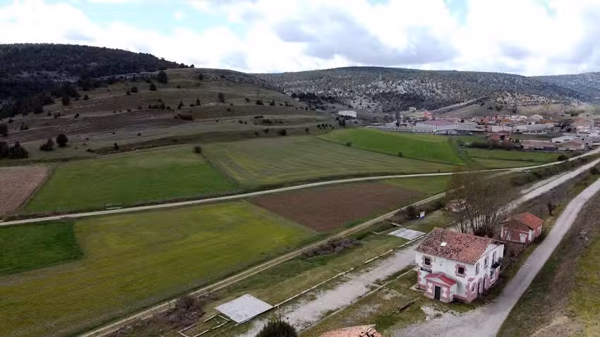La Estación Del Río Lobos