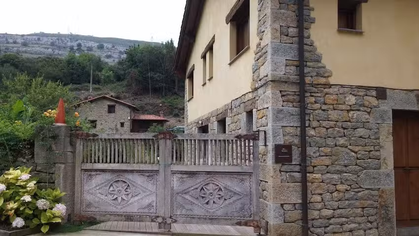 Las Casas de El Mazo