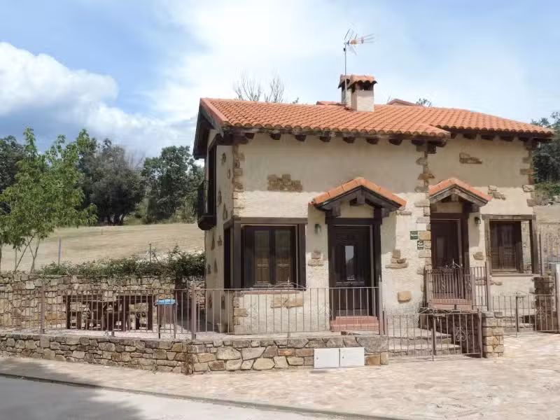 Las Casitas de Braojos