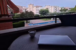 Les Oliveres Apartment