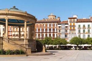 Limehome Pamplona C. de Hilarión Eslava