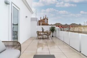 Limehome Sevilla Calle Granada