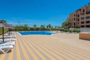 Los Albatros – Playa de los Haraganes HAHB174P170- Belvilla by Oyo