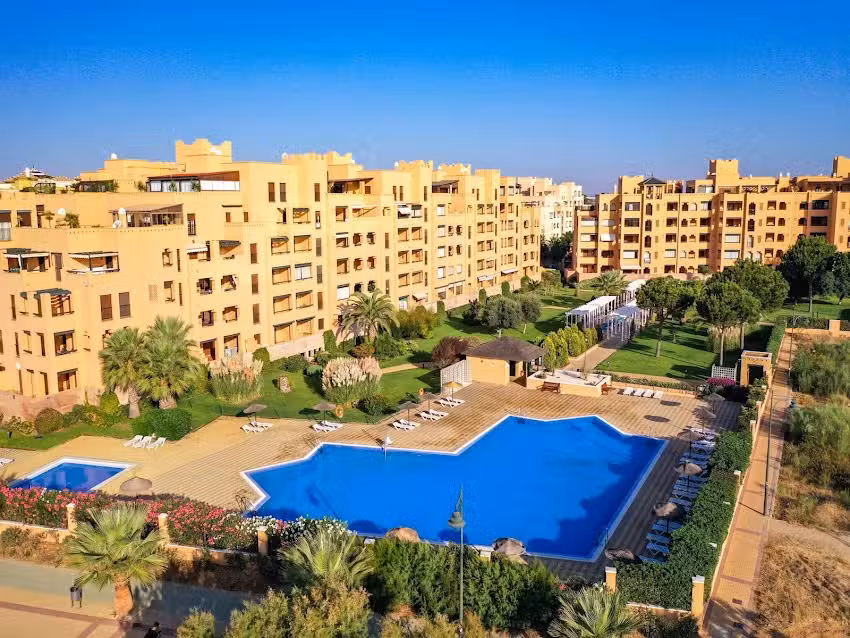 Los Albatros – Playa de los Haraganes HAHB30P190- Belvilla by Oyo