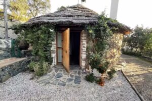 LOS CHOZOS DE CAZALLA