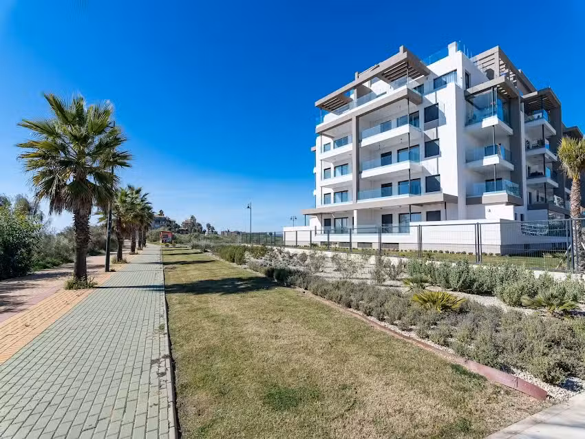 Los Flamencos de Ä¤ – Playa de los Haraganes HLHF4203PE56- Belvilla by Oyo