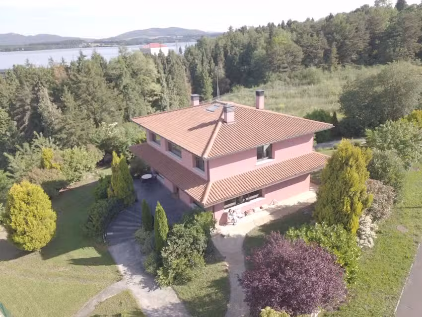 Lovely Cat’s Room Urrunaga