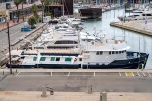 Luxury Boat Hotel Barcelona