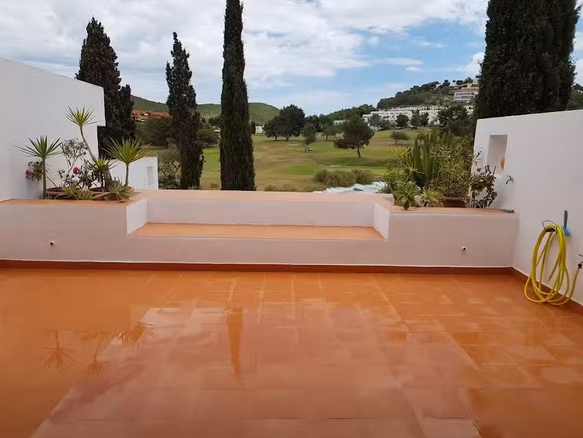 LUXURY VILLA P*E*P (Roca Llisa)