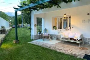 Maison chic Basque Bed & Breakfast