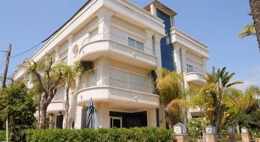 Marea Aparthotel