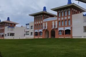 Marina de la Torre, Bloque 8