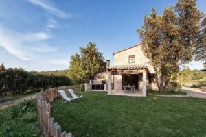 MAS BERNAD holiday farmhouse