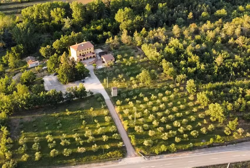 Mas Trucafort – Masia Braseria-Alojamiento