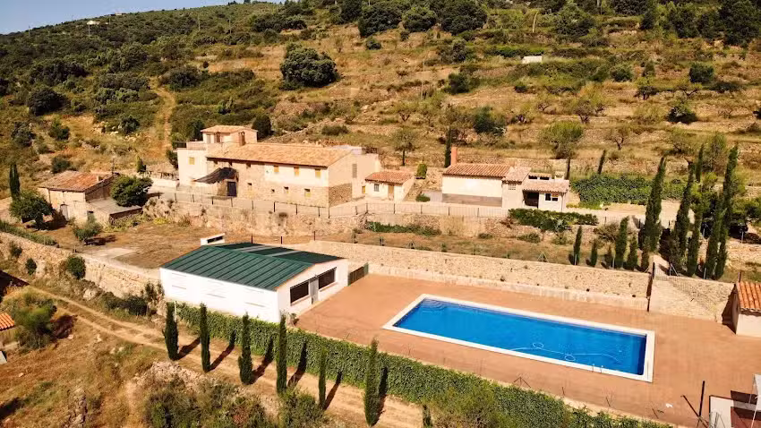 Masia La Roca