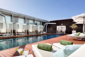 Meliá Barcelona Sky