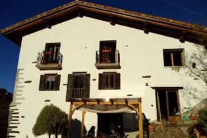 Mokorreko Borda: Ecoturismo rural en Etxalar